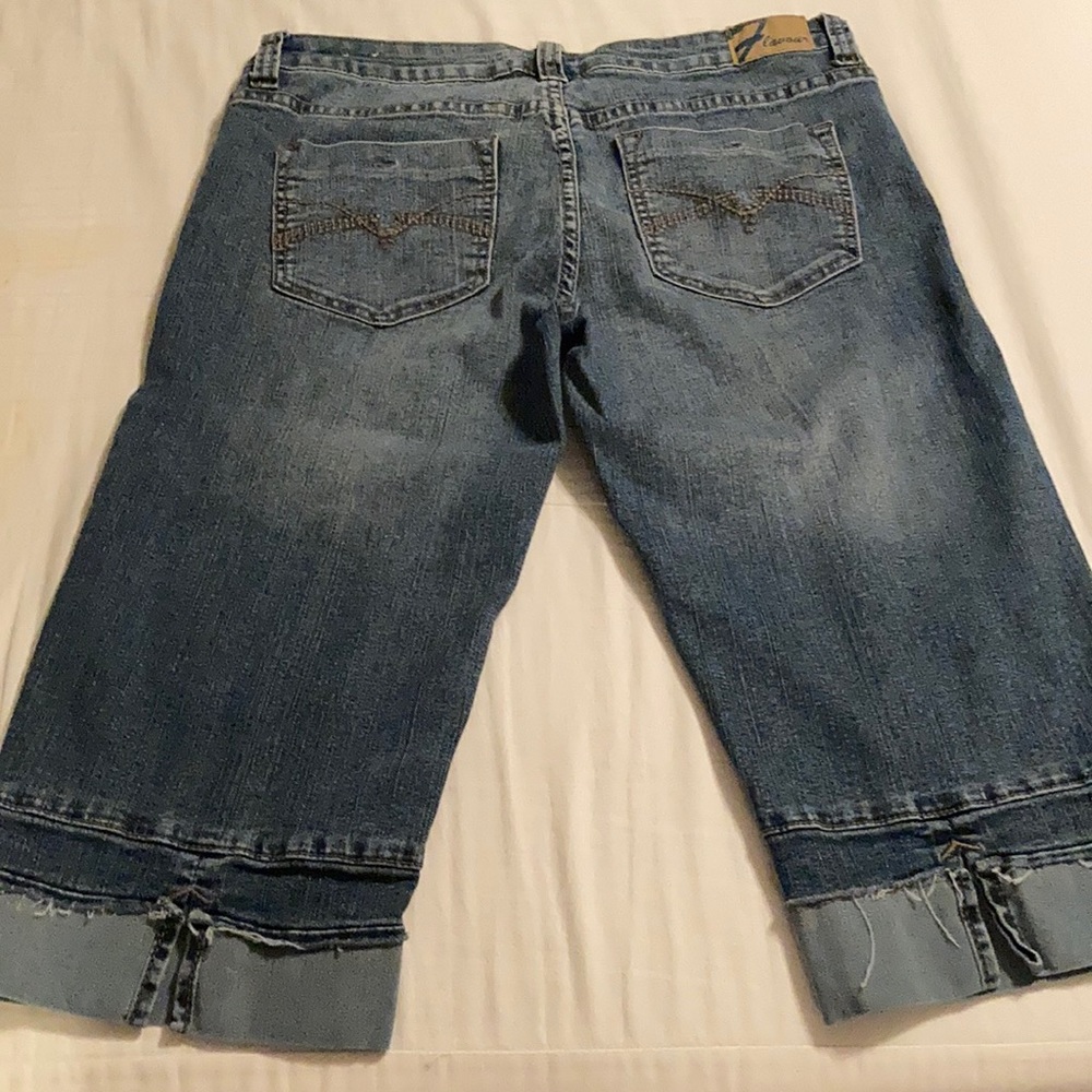 Flavour by bubblegum stretch denim capris
